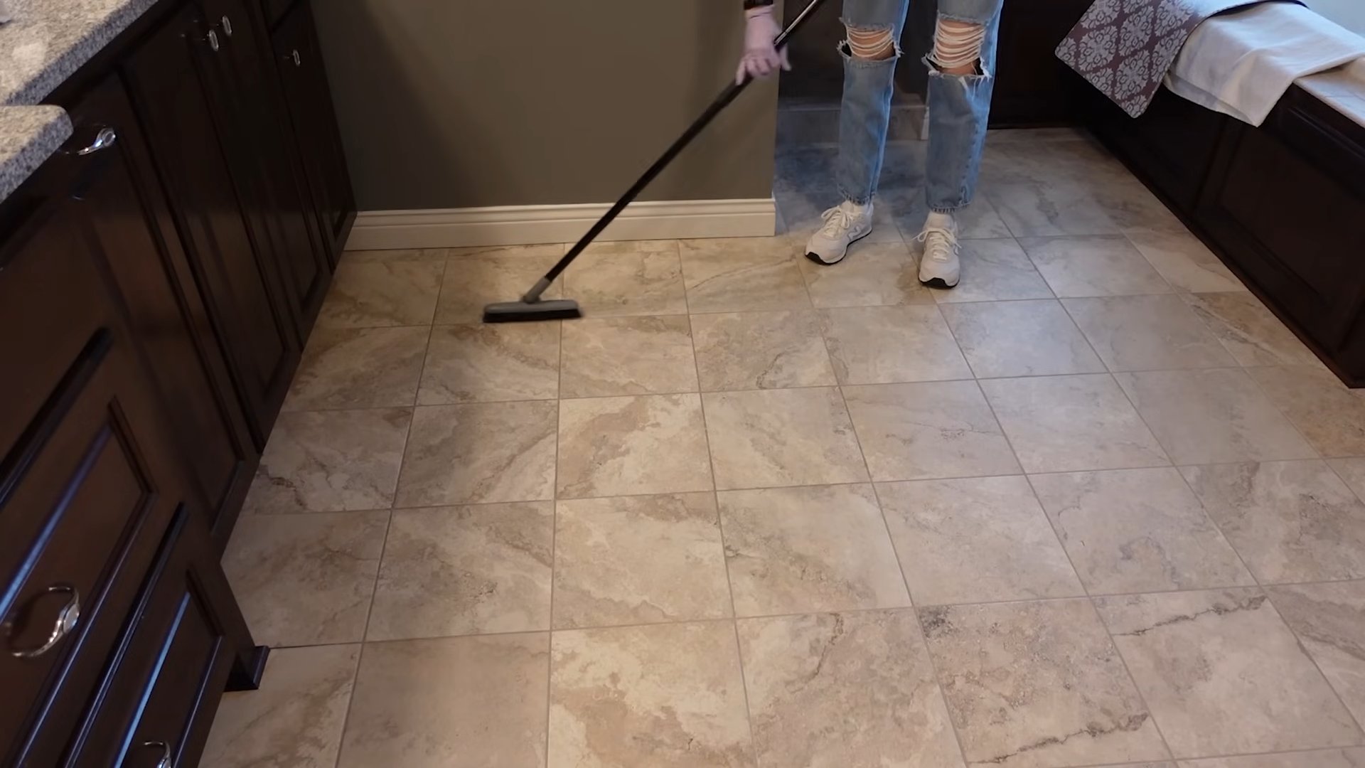 Hydrogen Peroxide Grout Cleaner