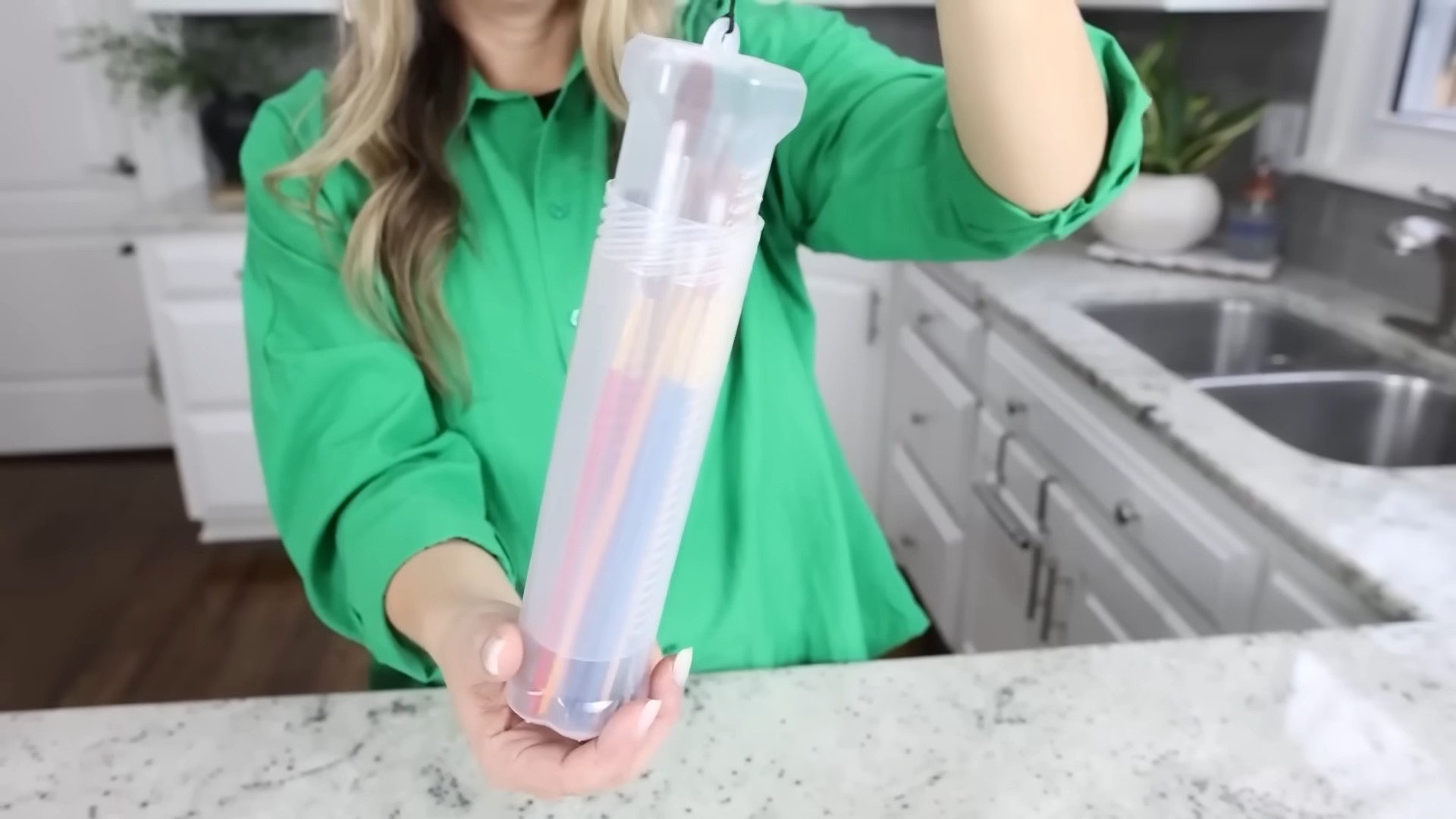 DIY Paint Brush Storage