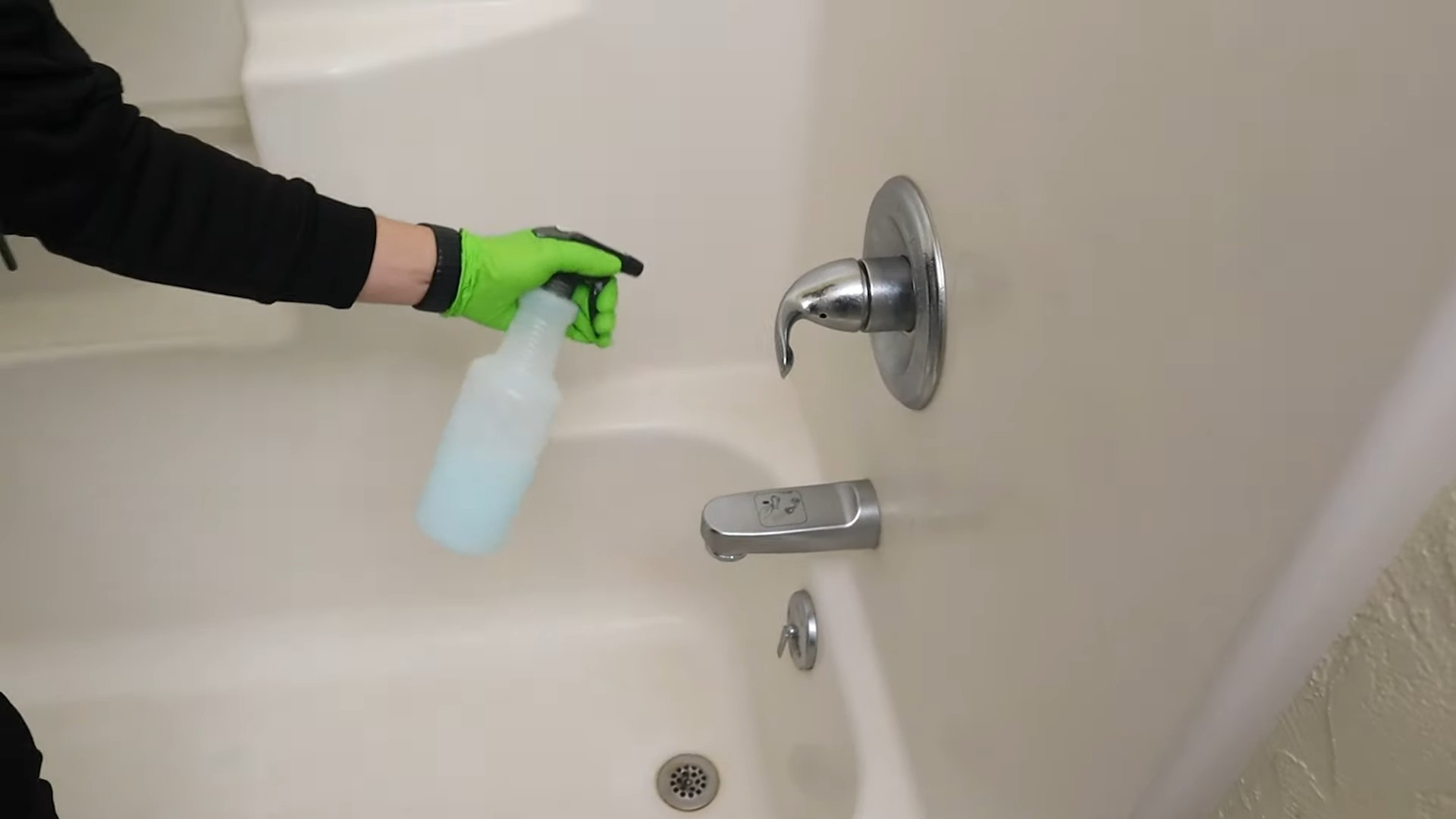 Vinegar cleaning tips